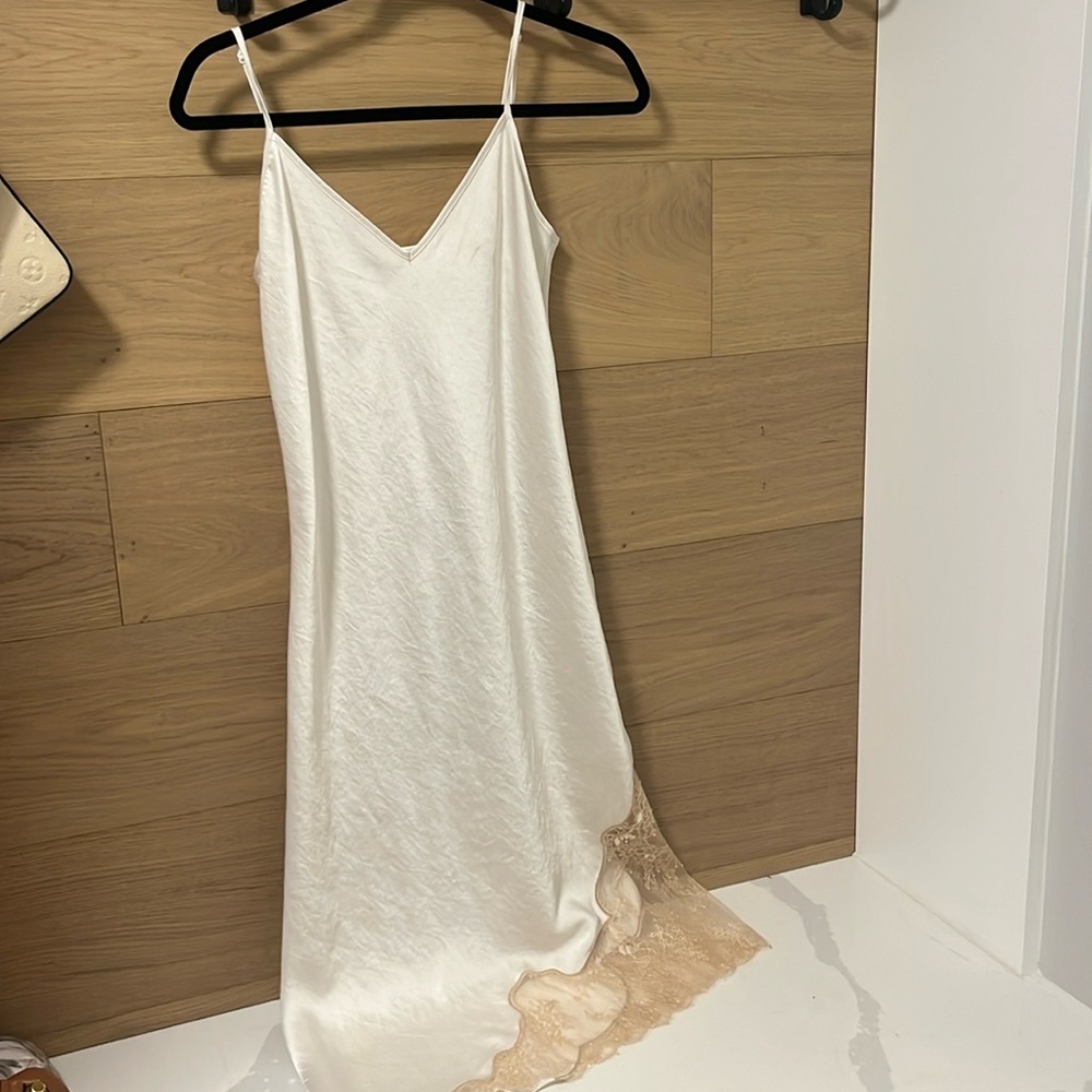 Satin dress with lace